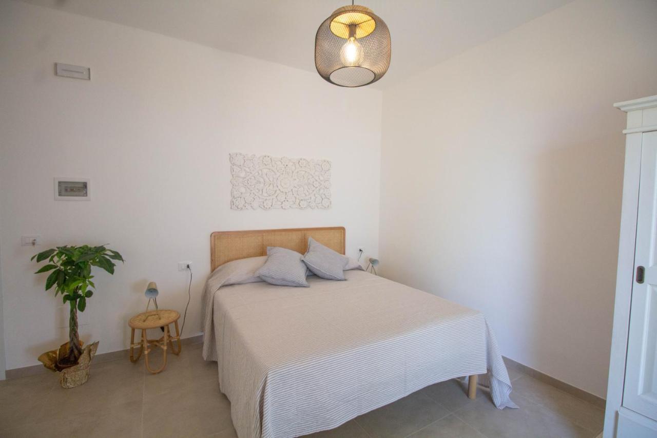 B&B La Penisola 포르토 세자레오 외부 사진
