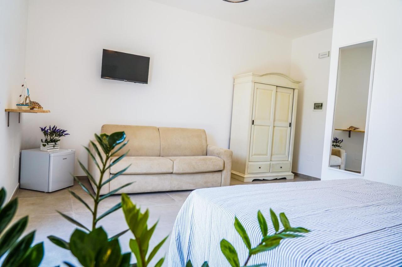 B&B La Penisola 포르토 세자레오 외부 사진
